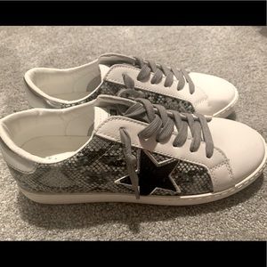 Vintage Havana Bianca Snakeskin Sneakers